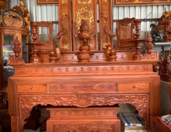 Bàn thờ Gia tiên gỗ hương, mẫu 01