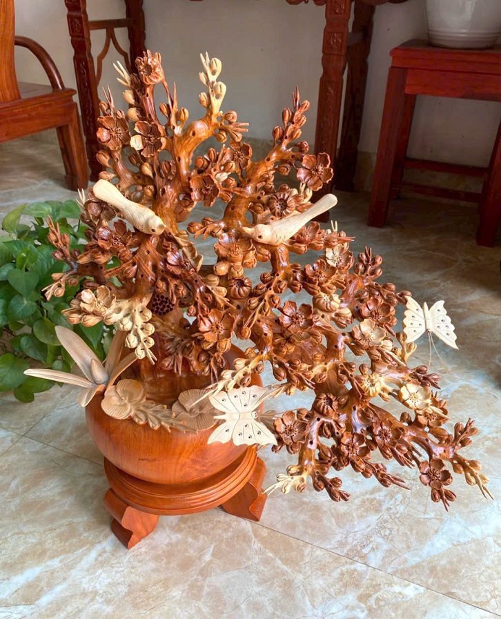 Chậu hoa mai gỗ hương số 03